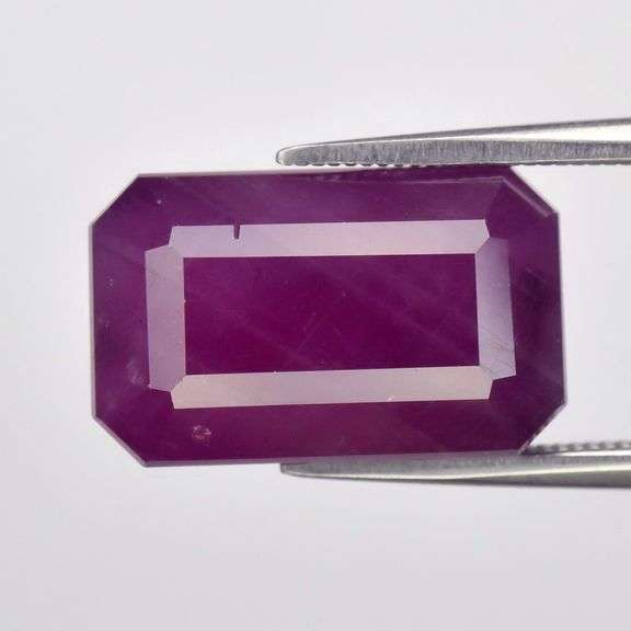 Investment sized! 14.11ct real untreated Tanzanian Ruby!!!!