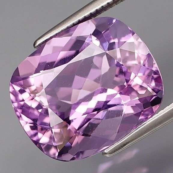 Large! Bright lavender! 7.05ct UNTREATED Bolivian Amethyst!