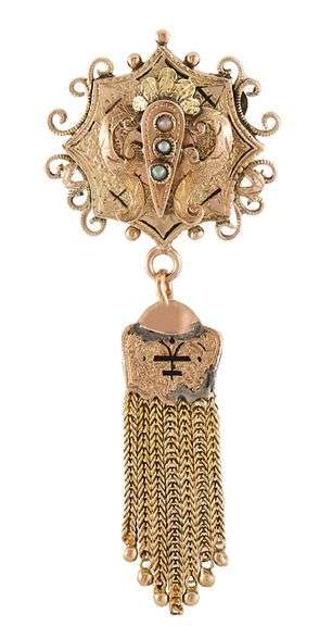 Vintage Seed Pearl Victorian Dangle Fringe Brooch in 9K
