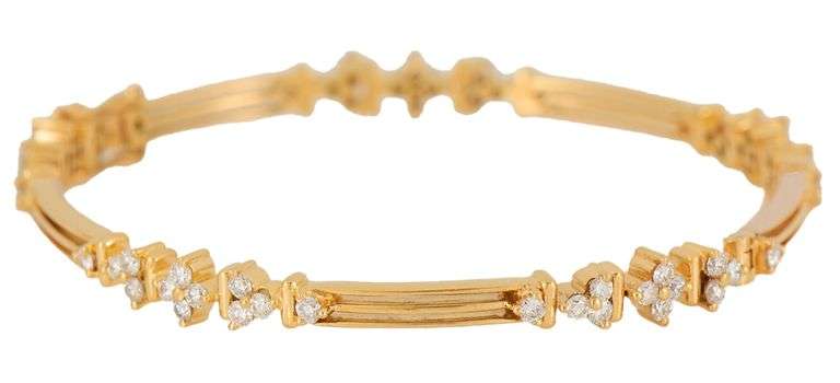 1.65ctw Round Diamond Hinged Bar Bangle Bracelet in 18K