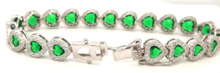 925 Sterling silver heart shaped green and white cubic zirconia link bracelet