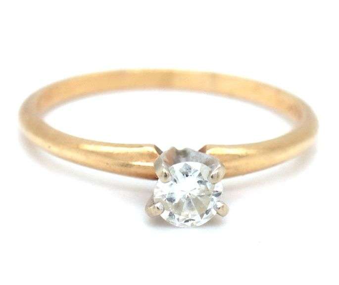 14kt Yellow gold 1/4ct round brilliant cut diamond ring