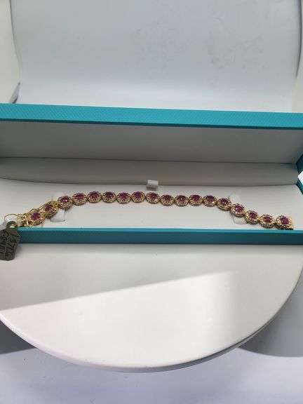 A true statement of elegance of Ruby and diamond Bracelet in Silver – GGA Certified. Set in lustrous