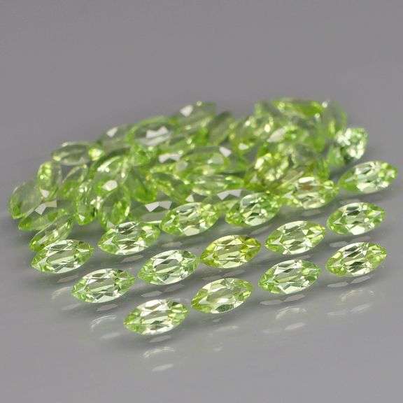 Dazzling 7.30ct untreated apple green Peridot set!