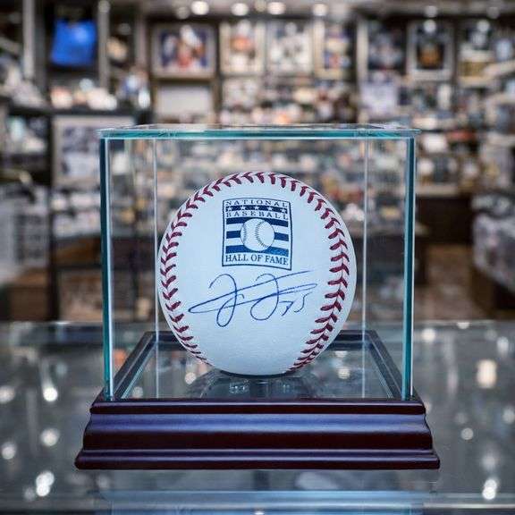 Autographed Frank Thomas Hall of Fame Baseball with COA