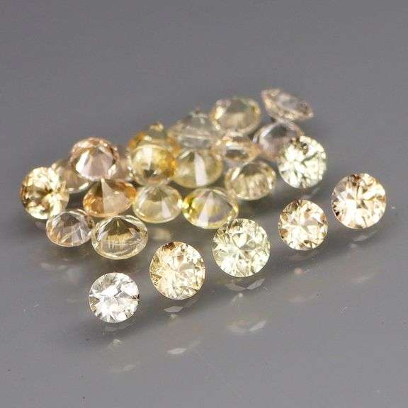 Heated only! 2.35ct set of champagne Ceylon Sapphires!