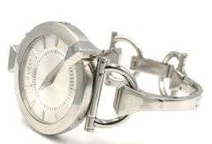 Gucci Chiodo quartz grey dial watch