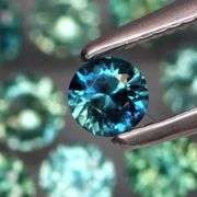 Multi-hue 2ct natural blue green Sapphire set