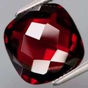 High grade 6.07ct checker top Mozambique Garnet!