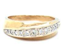 14kt Yellow gold diamond band