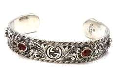 Gucci Tiger head Le Marche Des Merveilles cuff bangle