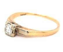 14kt Yellow gold 0.30ctw round brilliant cut diamond ring