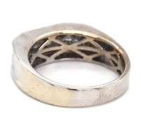 10kt White gold round and princess cut 3 row diamond gent's ring