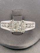 CERTIFIED LADIES 14K WHITE GOLD AND DIAMOND RING