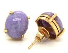 18kt Yellow gold Lavender Jade stud earrings