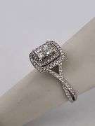 CERTIFIED LADIES 14K WHITE GOLD AND DIAMOND RING