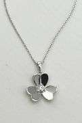 925 Sterling Silver Set Of Pendant And Earrings Floral With heart Shape Petals