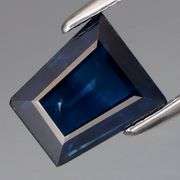 Absolute killer! 2.10ct trapezoid shaped top blue Sapphire! Heated only!