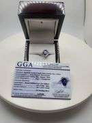 Very fine Tanzanite ring in silver , GGA certified with diamond