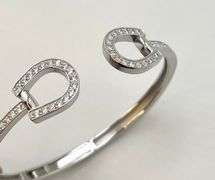 925 Sterling Silver Two Horsebit Motifs With End Design As Half Saddle Details Bangle