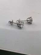BRAND NEW 5.00 CARATSDIAMOND STUDS. 14K WHITE GOLD. LAB GROWN.