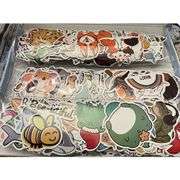 600 Assorted Animal Vinyl Sticker Collection