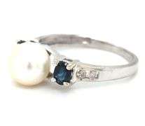 14kt White gold 7mm pearl, sapphire and diamond accent ring