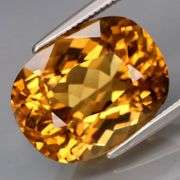 Impressive flashing in this 7.10ct cushion cut Citrine!
