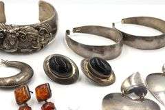 Heavy group lot of vintage 925 sterling silver miscellaneous jewelry
