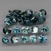 Natural 2.34ct blue Sapphire set with multiple hues