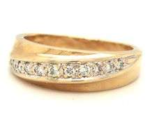 14kt Yellow gold diamond band