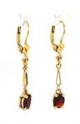 8kt Yellow gold Garnet dangle earrings