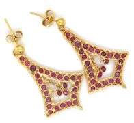 18kt Yellow gold ruby dangle earrings
