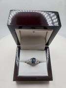 Very fine Tanzanite ring in silver , GGA certified