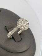 CERTIFIED AMAZING 14K WHITE GOLD AND DIAMOND RING