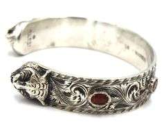Gucci Tiger head Le Marche Des Merveilles cuff bangle