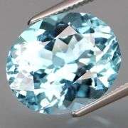 Full sparkle! 7.60ct vivid Swiss blue Topaz!