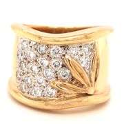 18kt Yellow gold 1.27ctw diamond wide wave ring with leaf motif