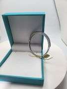 Very fine Natural Tanzanite 5.65ctw Bangle set in silver, GGA certified