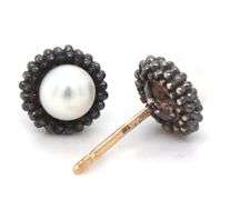 Lagos Caviar pearl stud earrings in 925 sterling silver