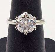 Ladies 14 K White Sparkling 2.5 Ct White Gold Simulated Lab Diamond Ring