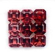 Graduated color! VS-VVS clarity! Matched size! 4.58ct red Spinel set!