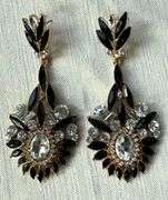 Pairs of Fashion Jewelry Earrings