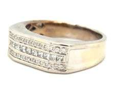 10kt White gold round and princess cut 3 row diamond gent's ring