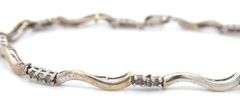 10kt White gold diamond bracelet