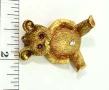 Loveable 18K Yellow Gold Teddy Bear Brooch