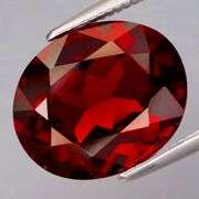 Impressive 5.28ct Mozambique Garnet with eye clean clarity!