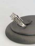 CERTIFIED LADIES 14K WHITE GOLD AND DIAMOND RING