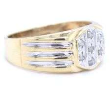 10kt Yellow gold approximate 0.20ctw 2 tone diamond gent's ring