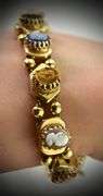 Wonderful Estate 14K Cameo Slide Bracelet